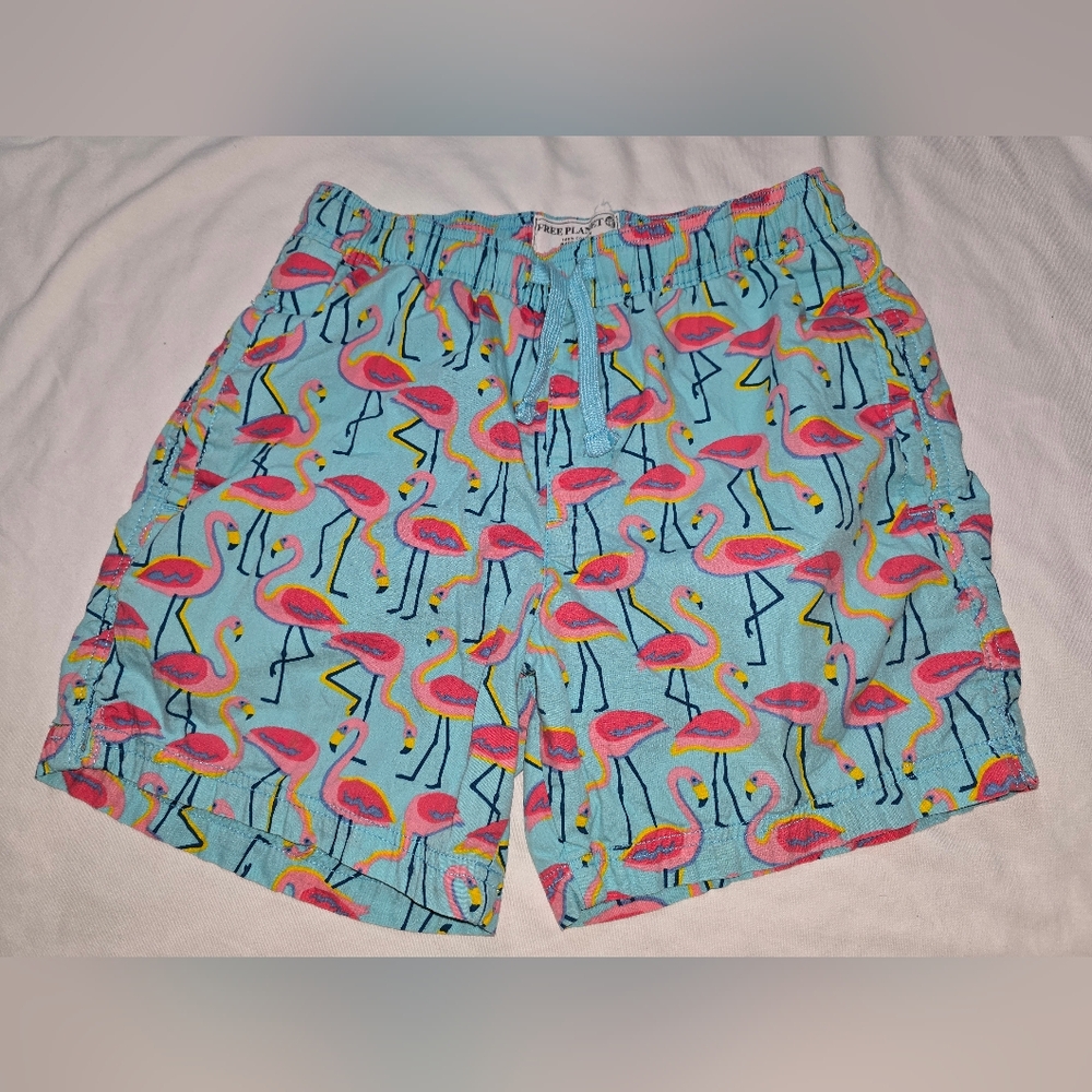 Free Planet Flamingo Cotton Shorts Size Small - Picture 8 of 8